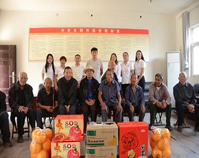 2018年中秋節喜有沃不銹鋼管走進敬老院！